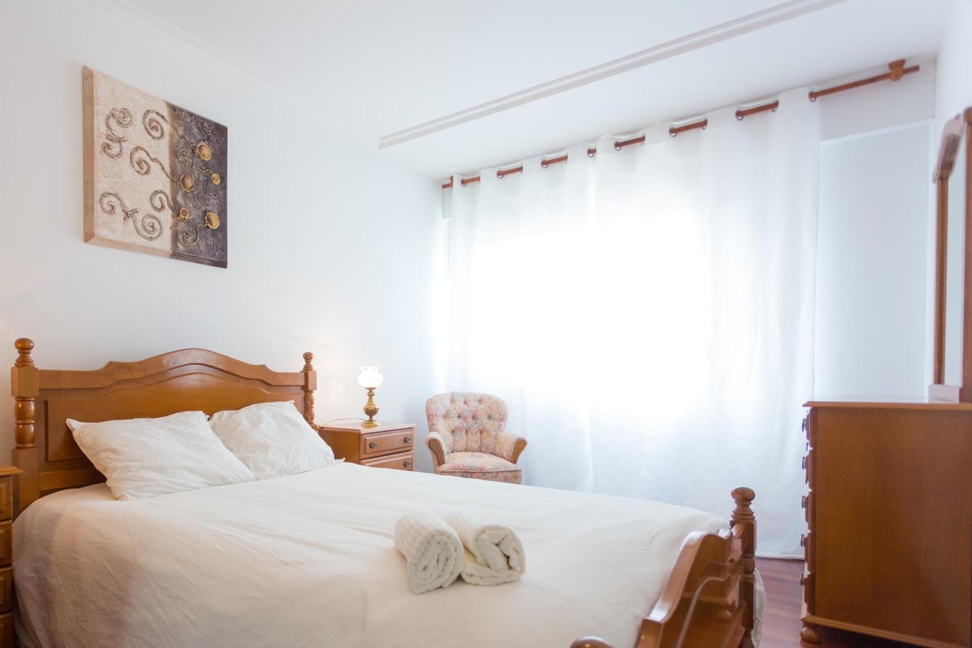 Disfruta De Melide En Este Amplio Apartamento Exteriör bild